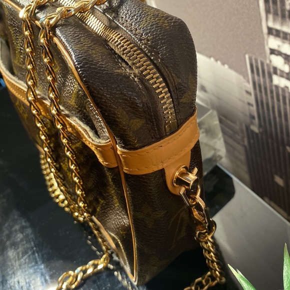 Authentic Louis Vuitton Monogram Compiegne Bag - Picture 6 of 17